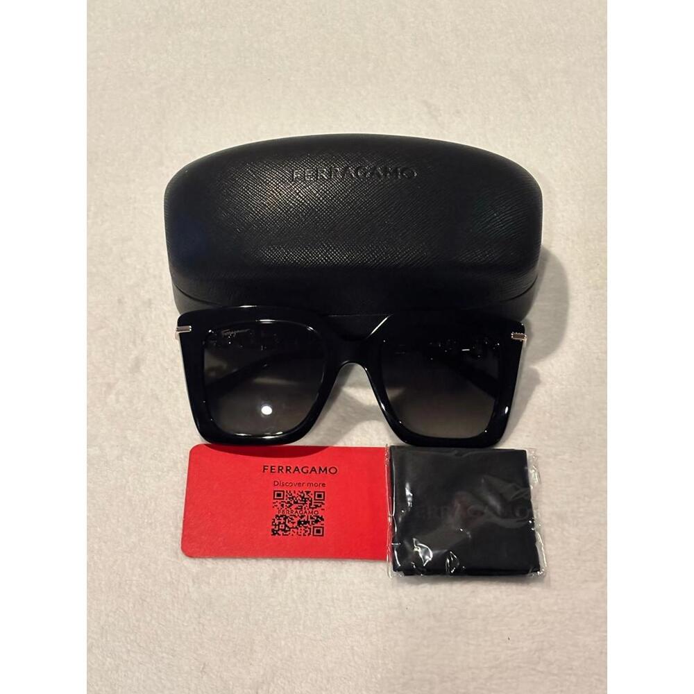 Brand New Salvatore Ferragamo Sunglasses - SF1041S 001 Size 51-22-145*2